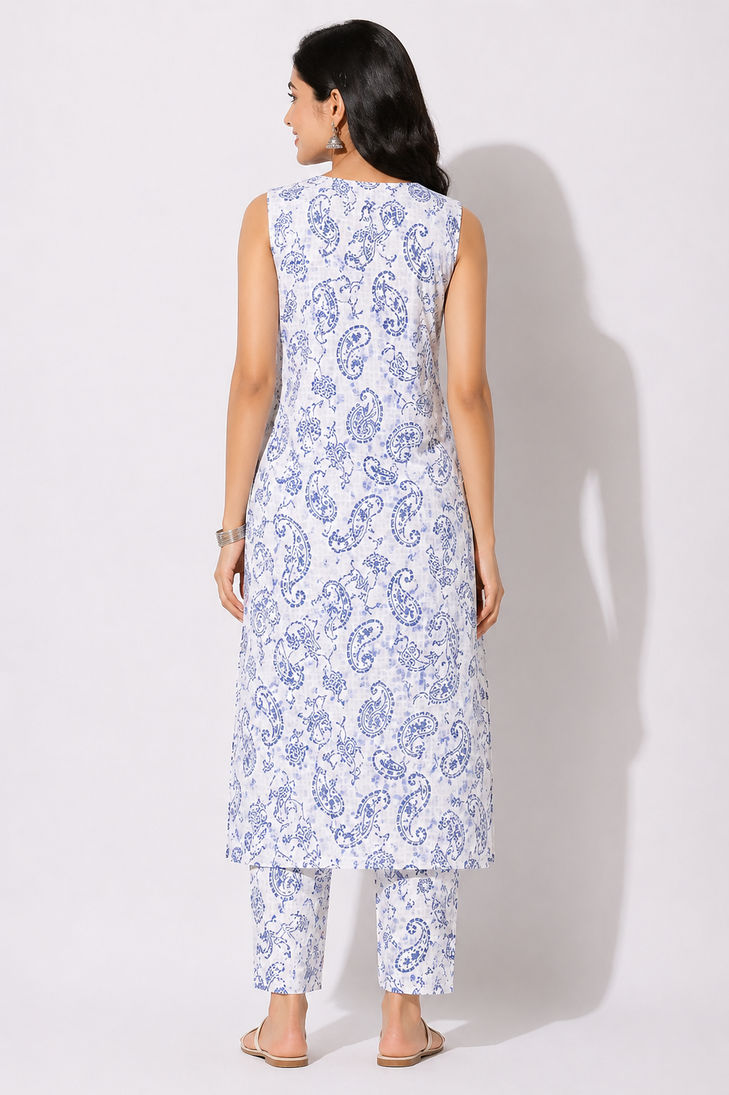 Blue Paisley Printed Sleeveless Kurta Pant Set